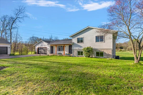 $640,000 | 9095 76th Street Southeast, Alto, MI 49302