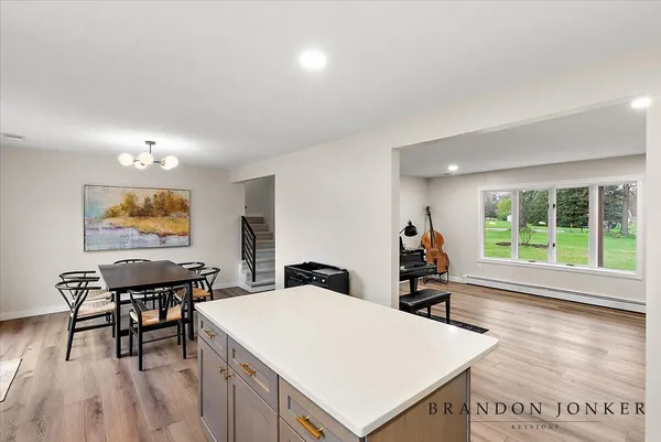 $640,000 | 9095 76th Street Southeast, Alto, MI 49302