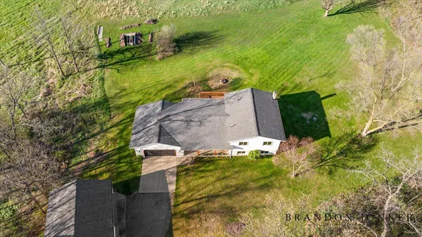 $640,000 | 9095 76th Street Southeast, Alto, MI 49302