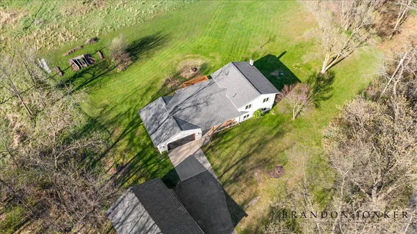 $640,000 | 9095 76th Street Southeast, Alto, MI 49302