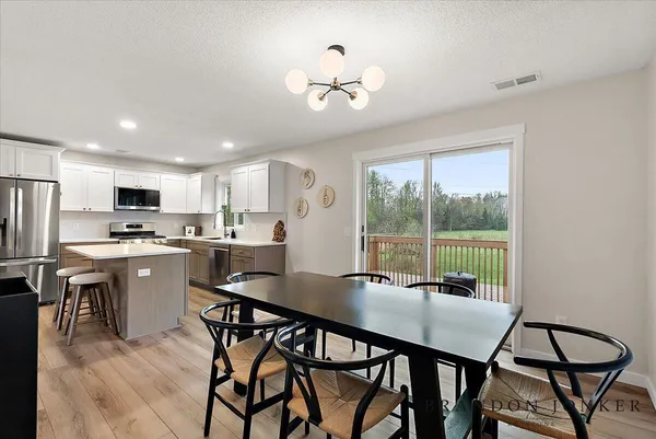 $640,000 | 9095 76th Street Southeast, Alto, MI 49302