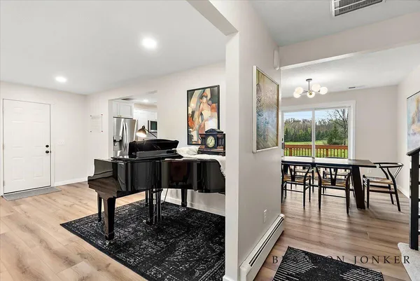 $640,000 | 9095 76th Street Southeast, Alto, MI 49302