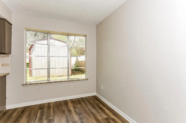 $1,640 | 1602 Geraldine Lane, Arlington, TX 76010