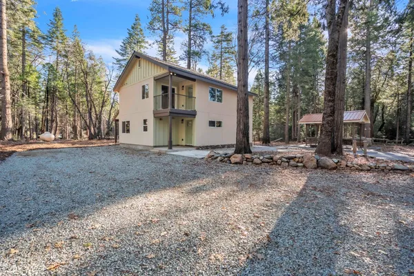 $800,000 | 740 Hideaway Loop, Alta, CA 95701