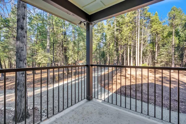 $800,000 | 740 Hideaway Loop, Alta, CA 95701