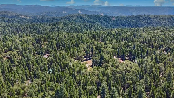 $800,000 | 740 Hideaway Loop, Alta, CA 95701