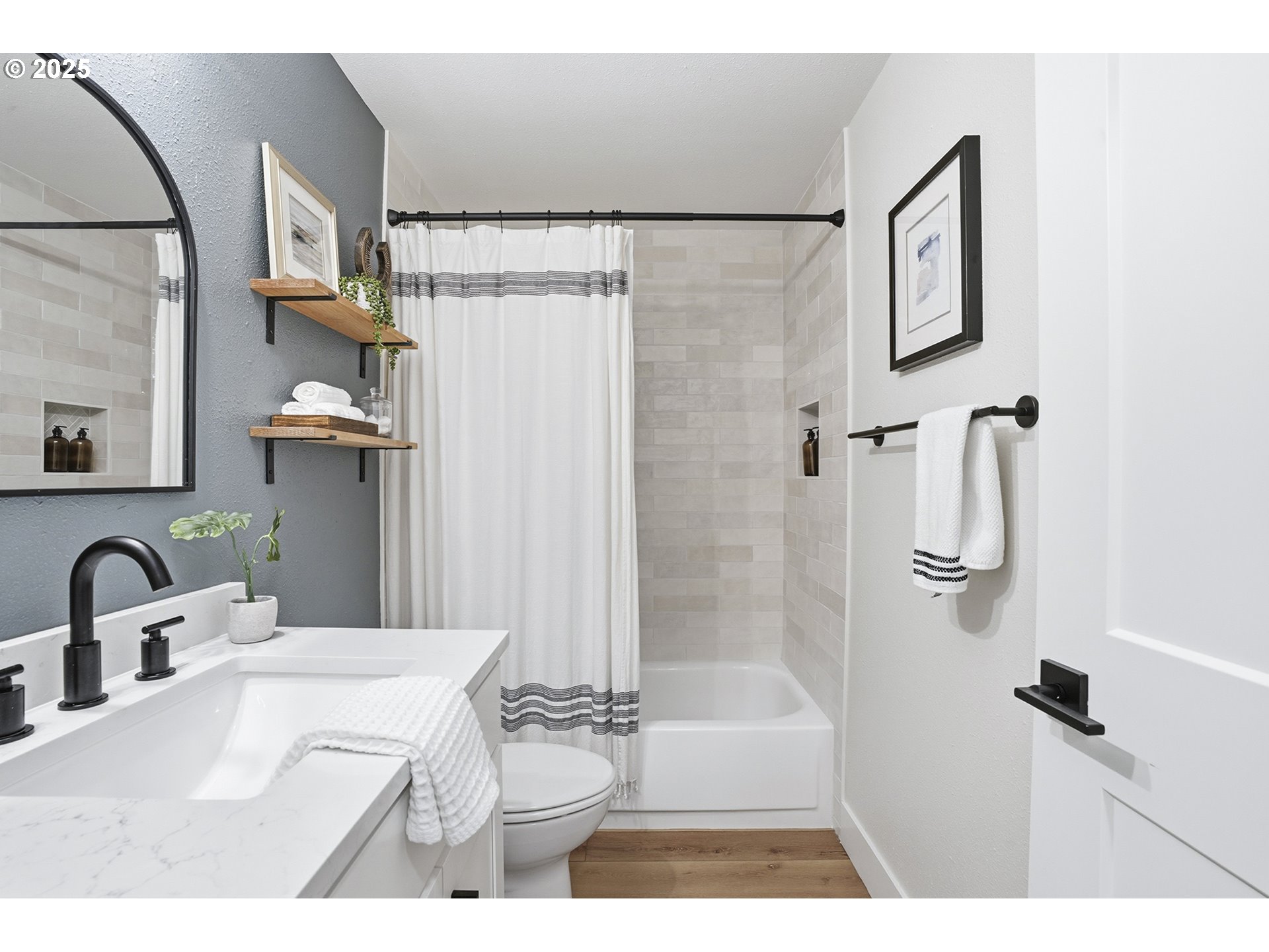 20305 Southwest 86th Avenue Tualatin, OR 97062 - Photo 28 of 43