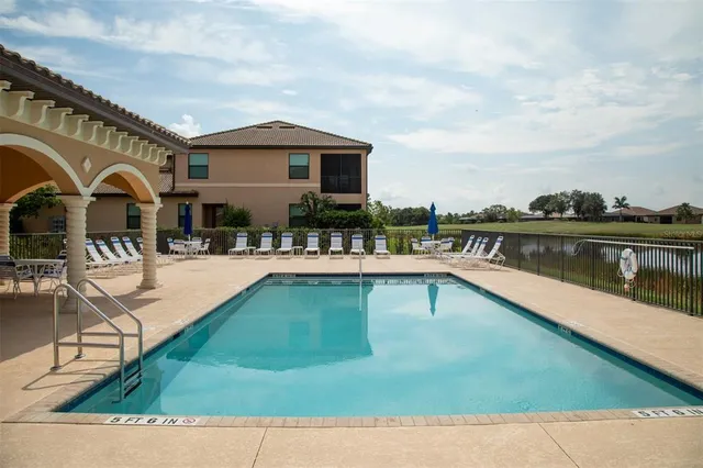 $1,800 | 7803 Grand Estuary Trail, Unit 208, Bradenton, FL 34212