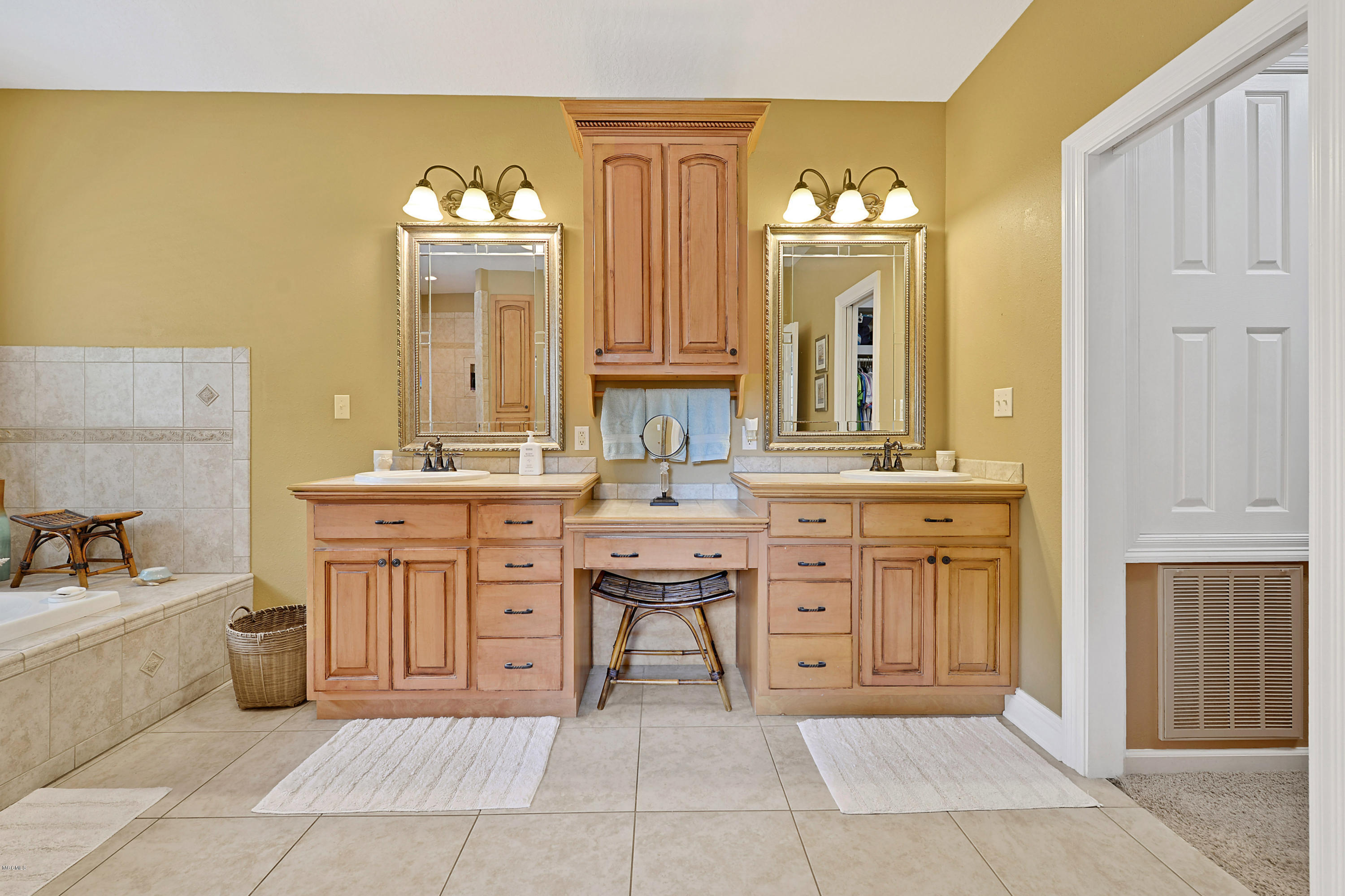 146 Blue Springs Road Lucedale, MS 39452 - Photo 23 of 40 Master Bathroom