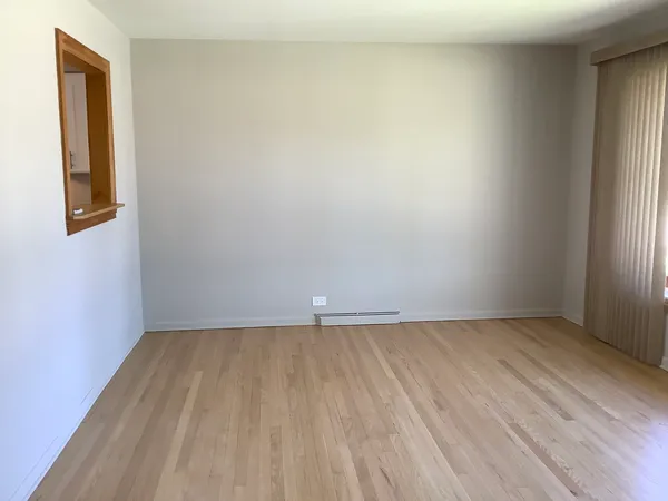 $2,200 | 4920 Cypress Drive, Hillside, IL 60162