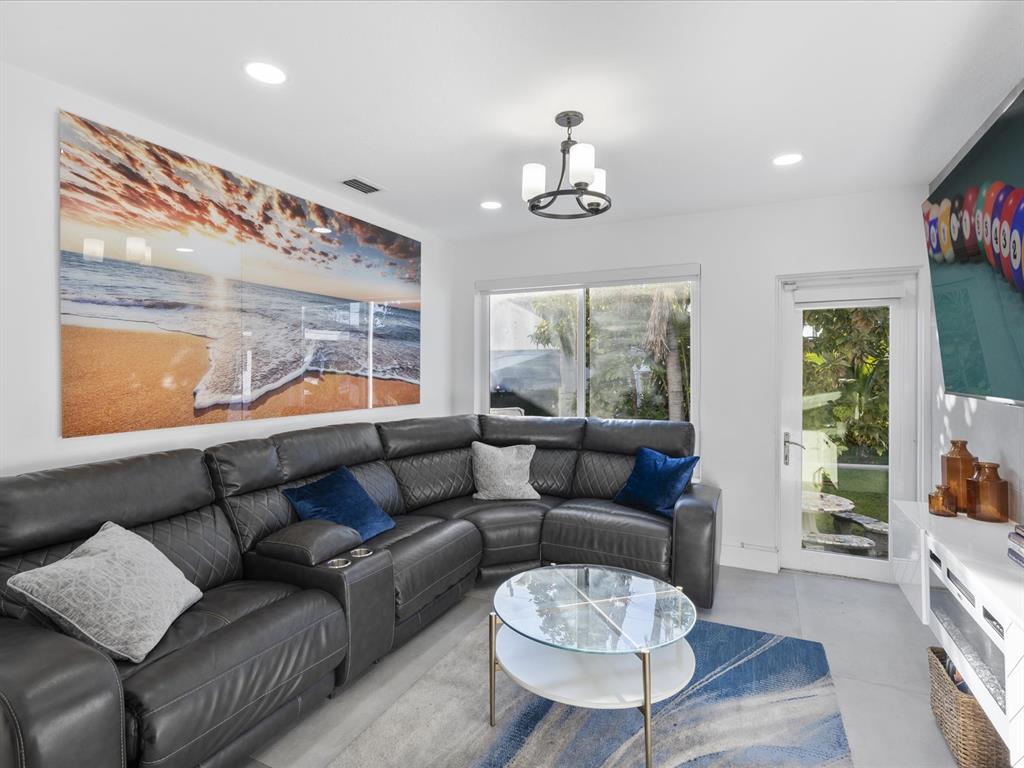 9232 Harding Avenue Surfside, FL 33154 - Photo 7 of 24