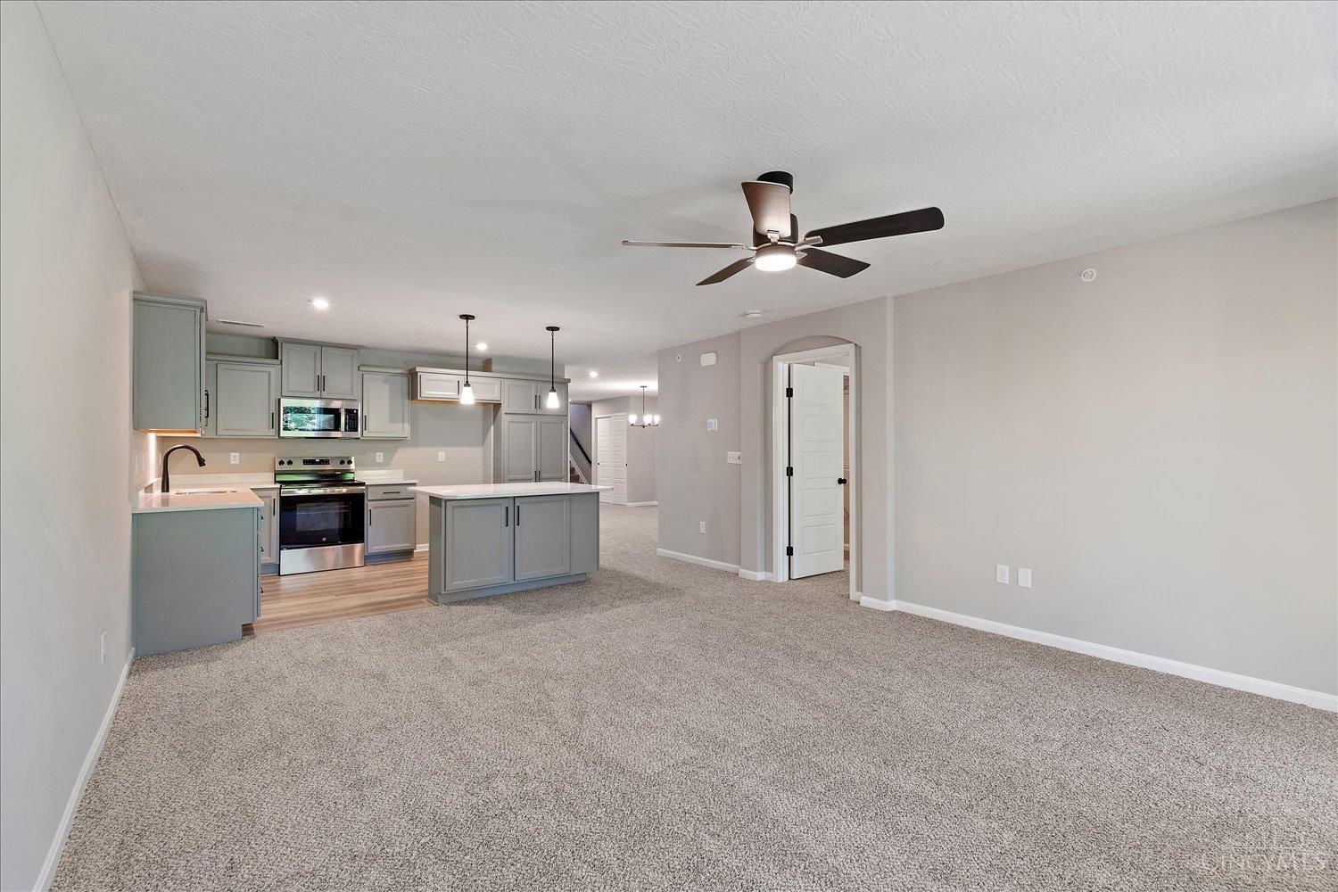 539 Tradition Ridge, Unit 81102 Cincinnati, OH 45245 - Photo 8 of 34