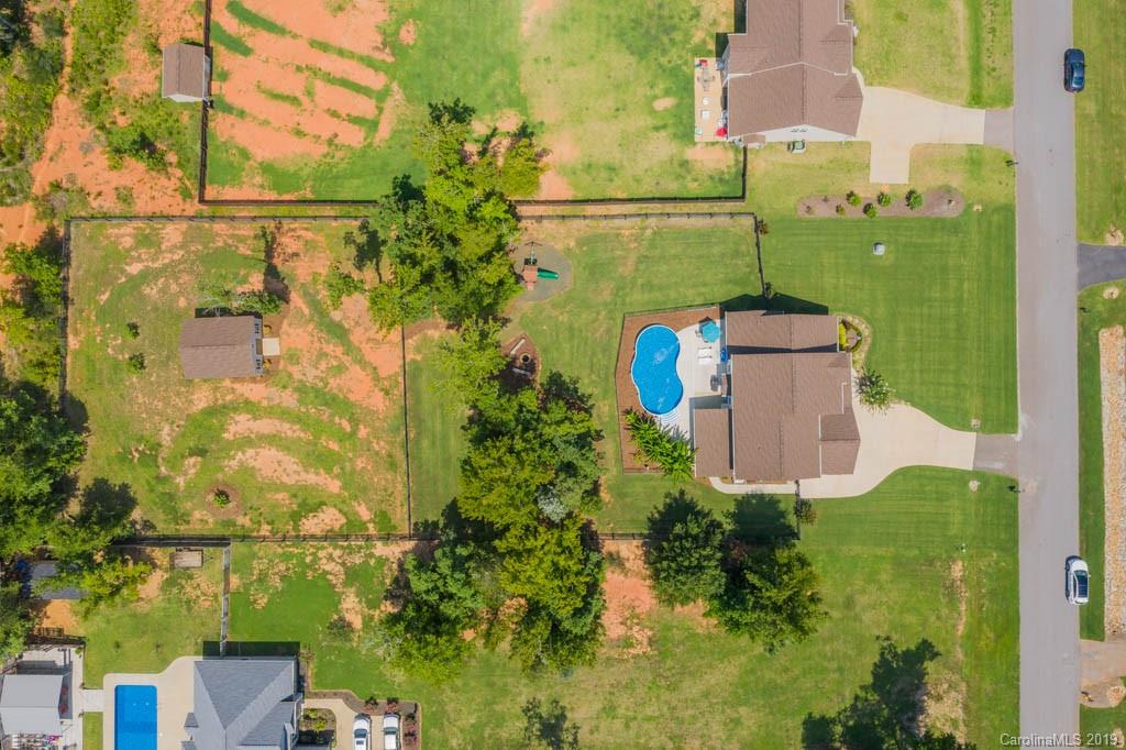 3065 Glenmoor Road York, SC 29745 - Photo 4 of 29 Gallery Image 4