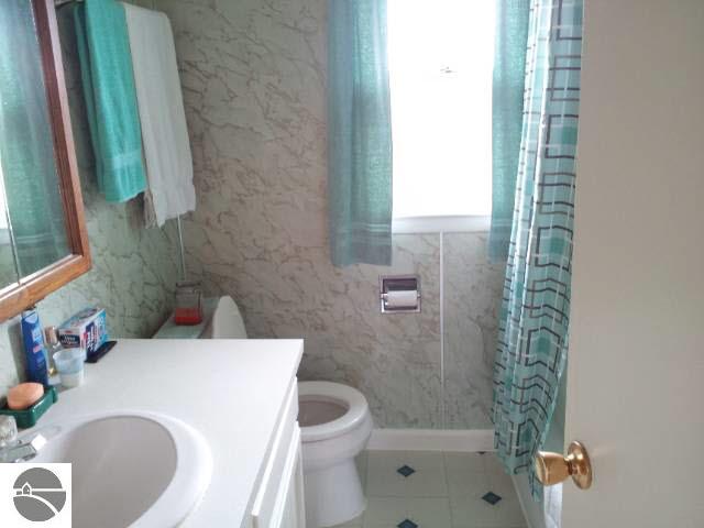 3607 Bernard Road Sterling, MI 48659 - Photo 3 of 12 1751968-2.JPG