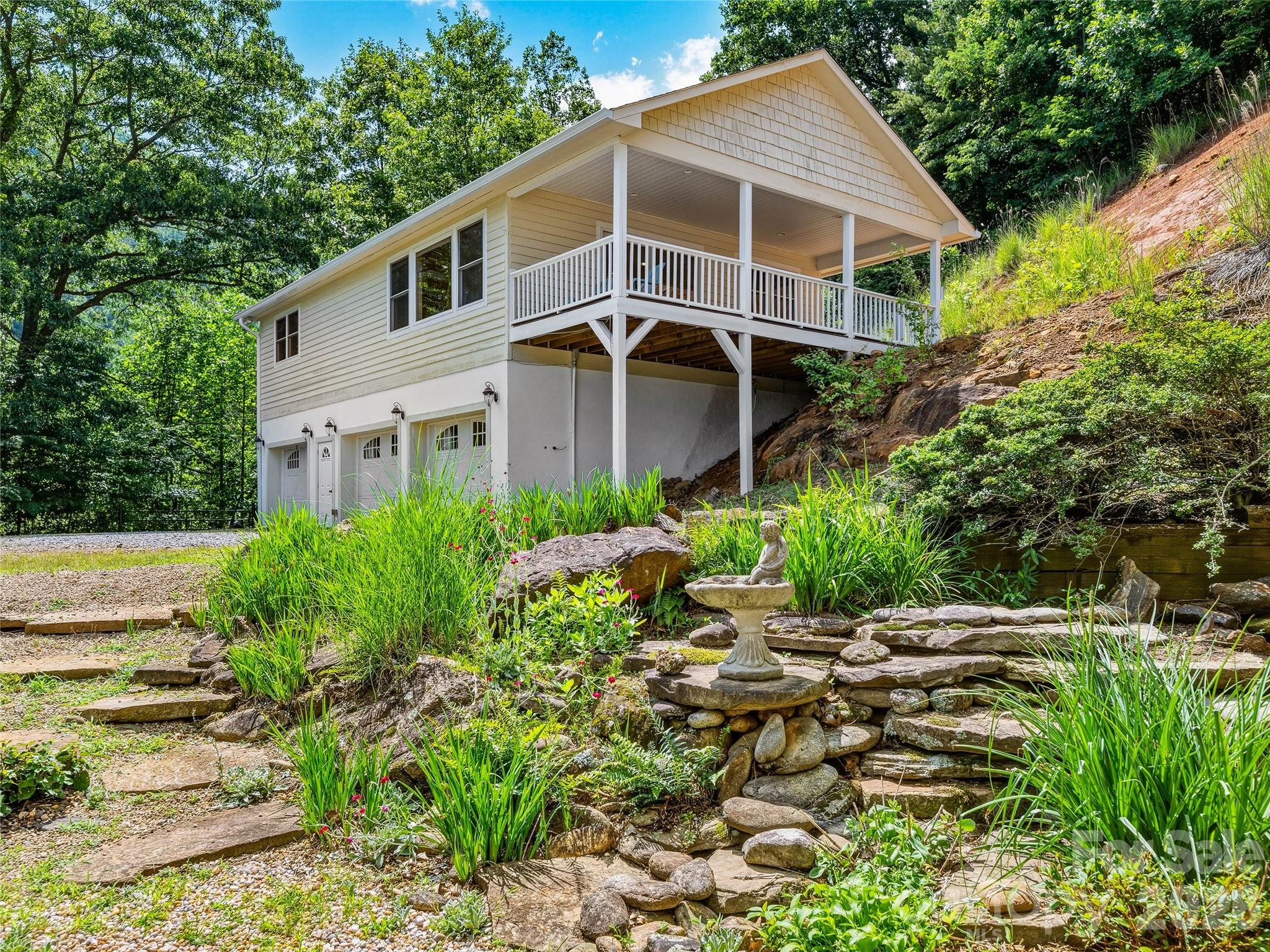 1856 Lickskillet Road Burnsville, NC 28714 - Photo 33 of 41