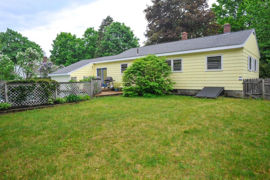 6 Meadowview Road Cumberland Center, ME 04021 - Photo 16 of 17 Yard