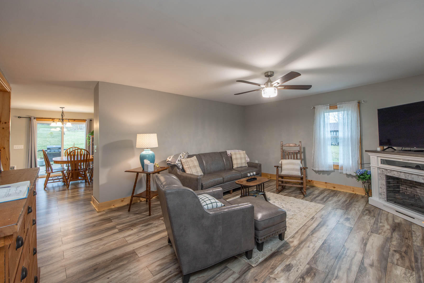 695 Stone Road Paris, KY 40361 - Photo 10 of 38 5B5A8474