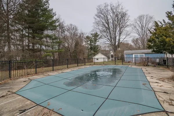 $545,000 | 101 Hampden Road, East Longmeadow, MA 01028