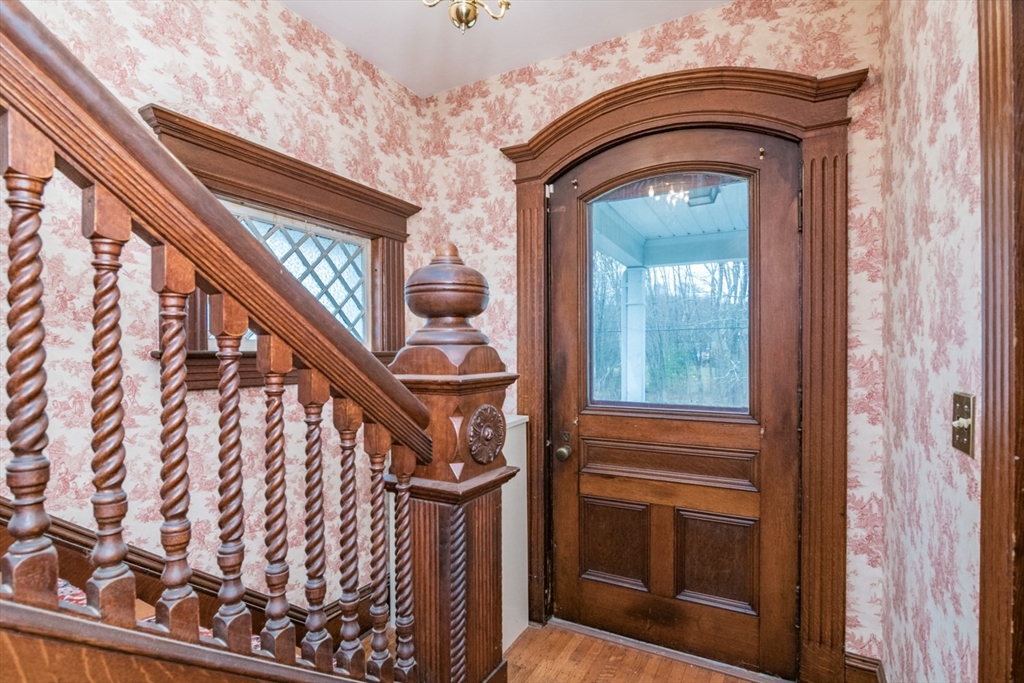 101 Hampden Road East Longmeadow, MA 01028 - Photo 10 of 41