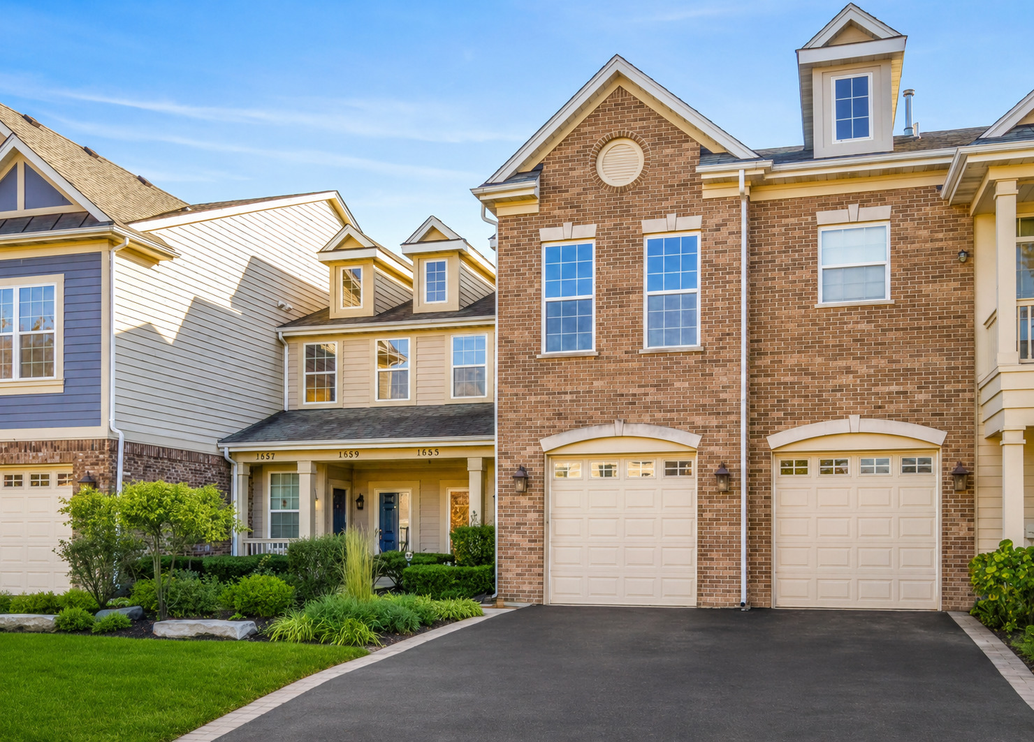 1361 Scarboro Road, Unit 404 Schaumburg, IL 60193 - Photo 1 of 16