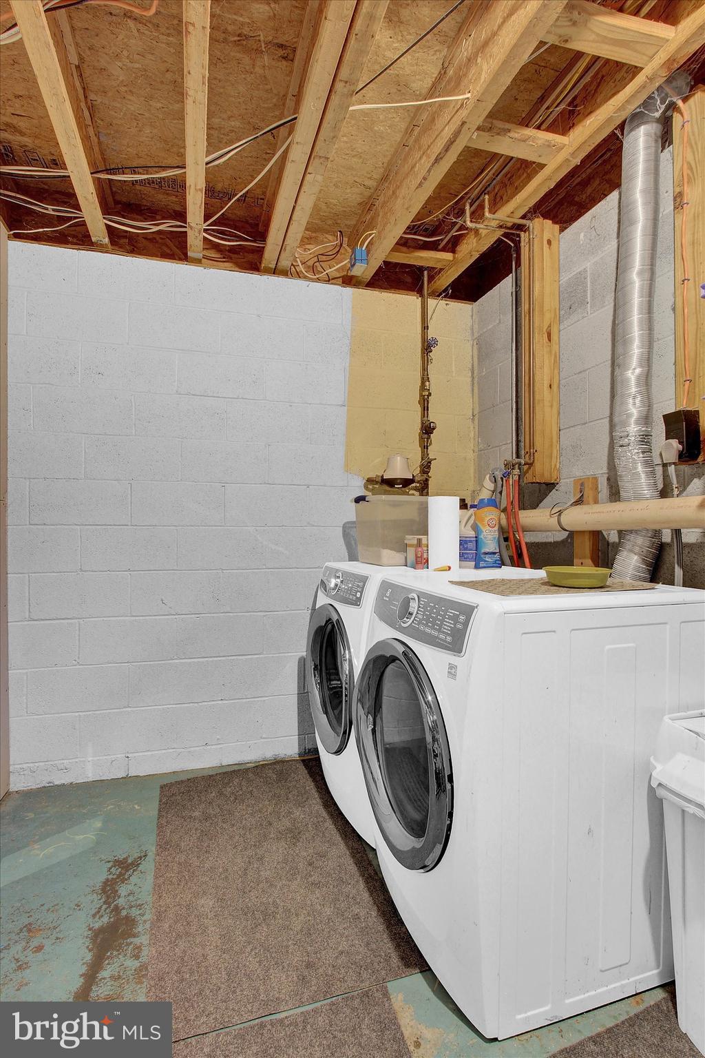 326 Ridge Avenue, Unit 1 Waynesboro, PA 17268 - Photo 23 of 27 Laundry