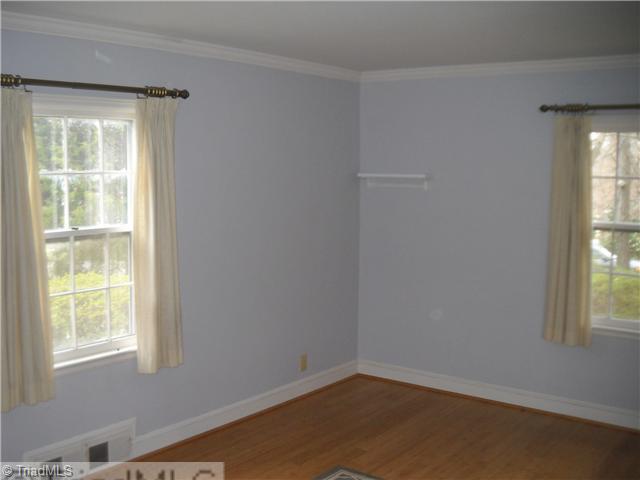634 Colonial Drive High Point, NC 27262 - Photo 10 of 16 Master Bedroom.