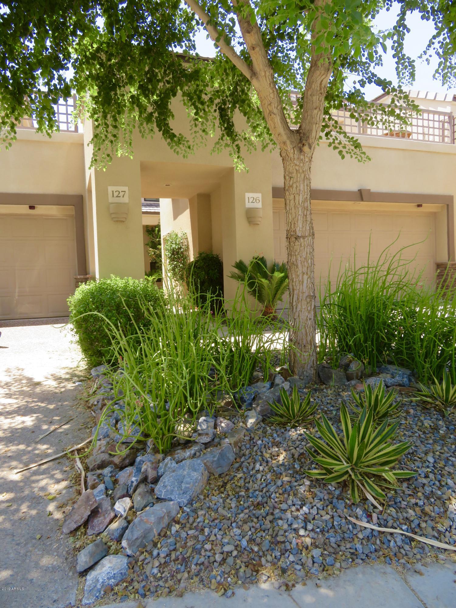 7272 East Gainey Ranch Road, Unit 126 Scottsdale, AZ 85258 - Photo 4 of 56 WALKWAY TO FRONT ENTRY