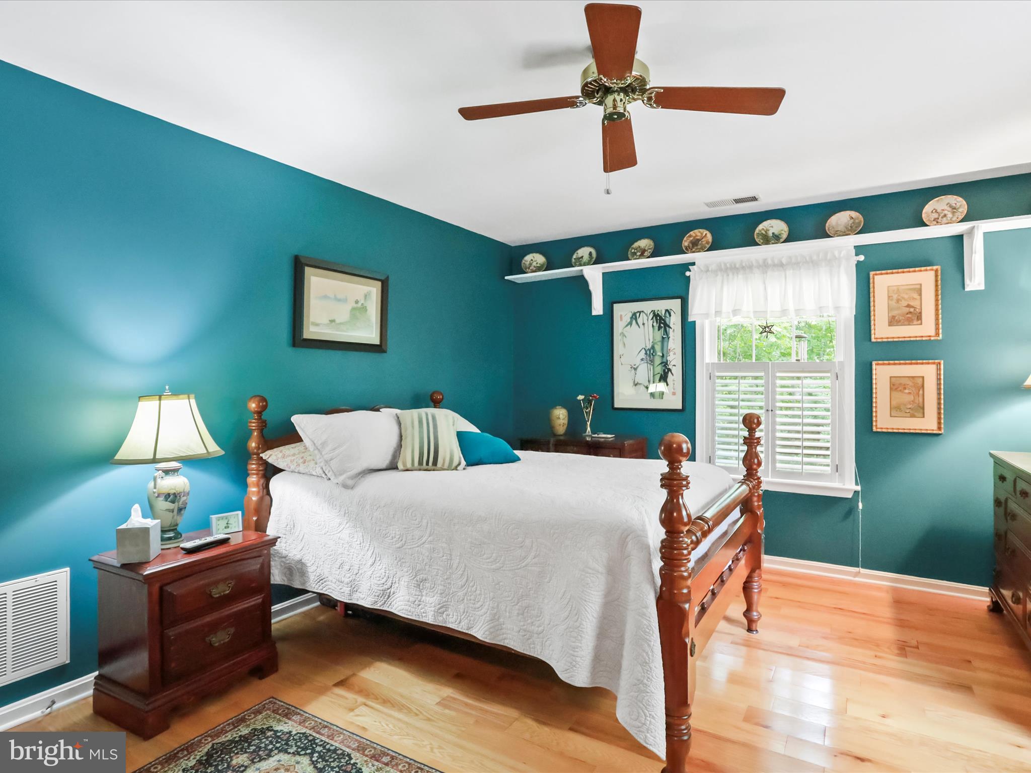 345 Cather Road Berryville, VA 22611 - Photo 16 of 51 Bright Primary Suite
