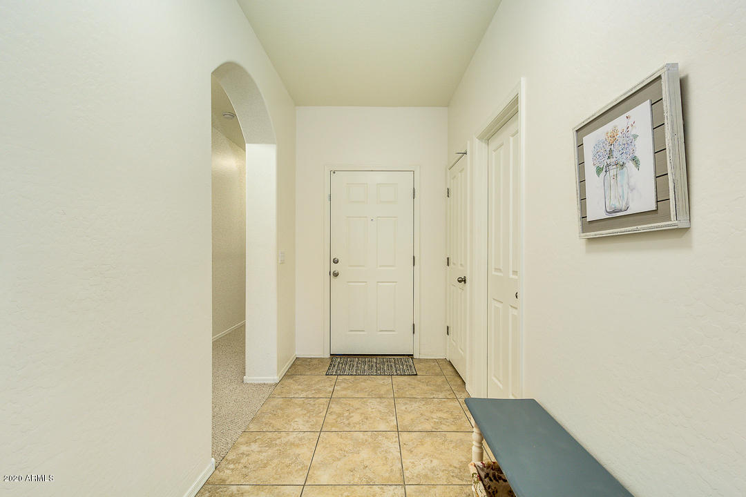45418 West Rhea Road Maricopa, AZ 85139 - Photo 4 of 39