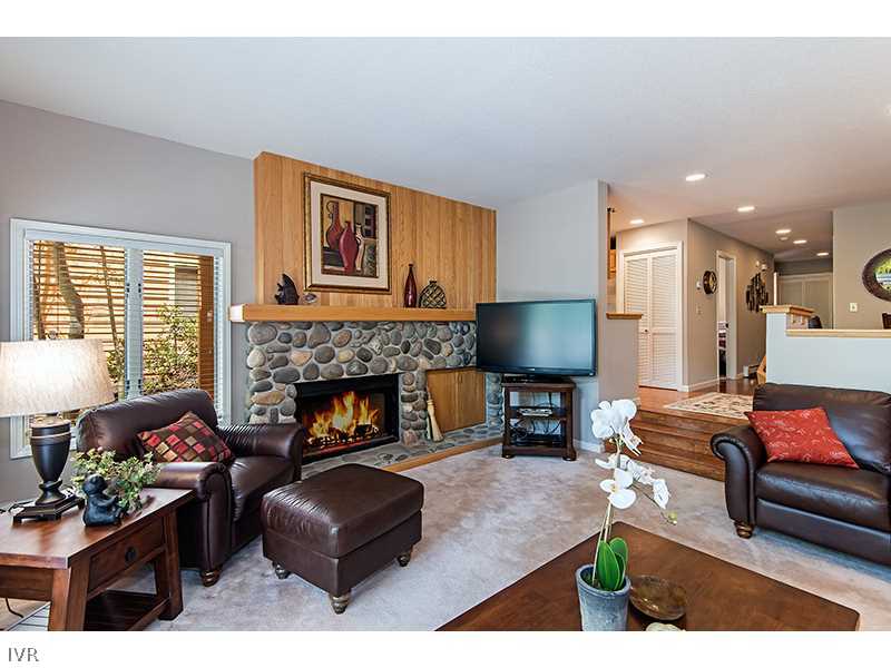 947 Incline Way, Unit 184 Incline Village, NV 89451 - Photo 3 of 13 Living Room.
