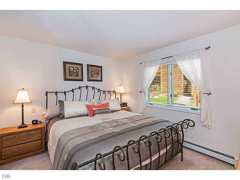 947 Incline Way, Unit 184 Incline Village, NV 89451 - Photo 8 of 13 Master Bedroom.