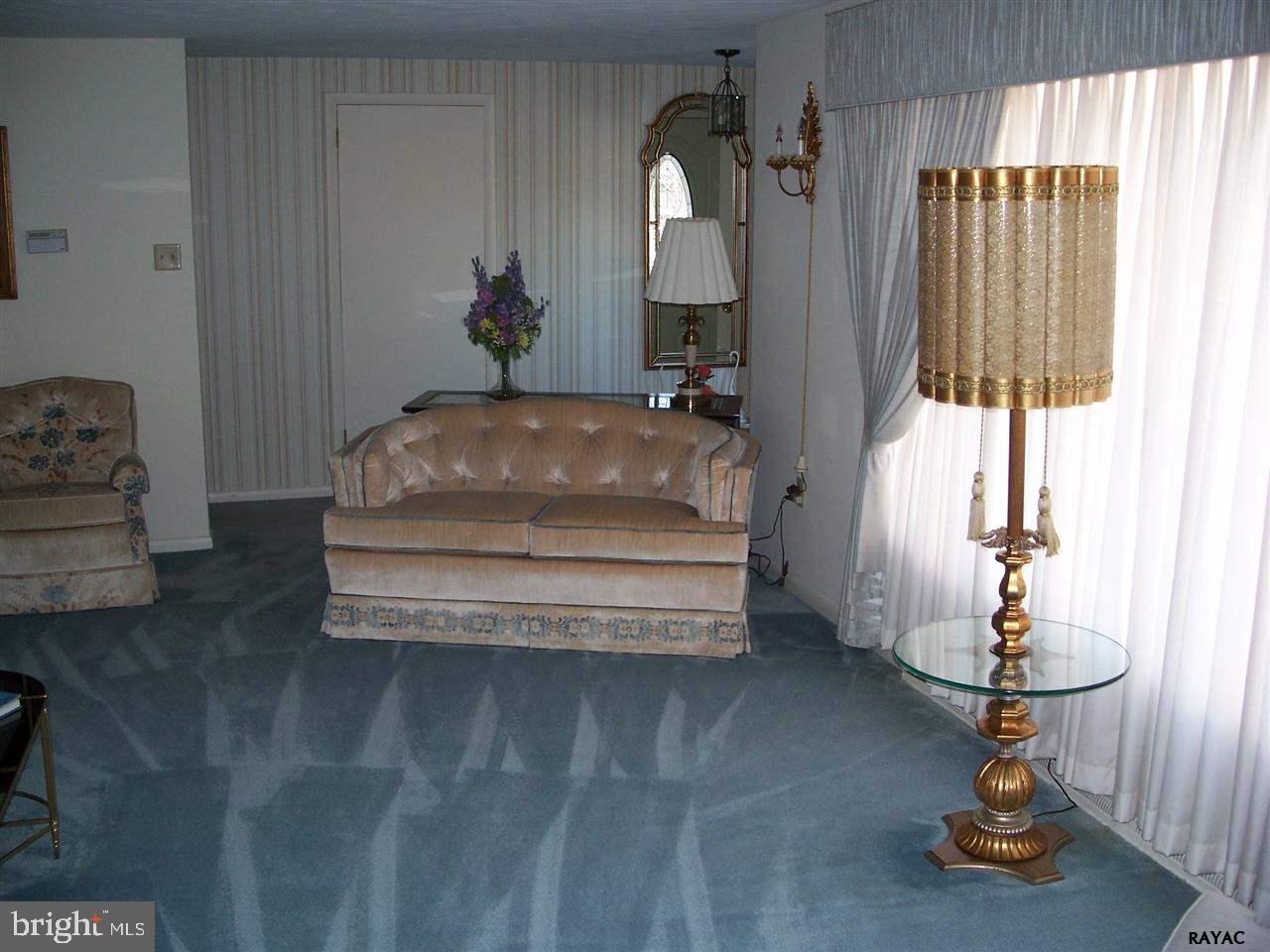 5044 East Prospect Road York, PA 17406 - Photo 13 of 29 Gallery Image 13