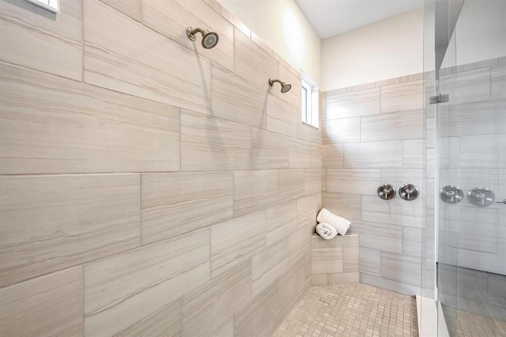 9796 Southwest Santini Rd Port Street Port St. Lucie, FL 34987 - Photo 7 of 29 Best Dual Walk In Shower Stall with Foot
