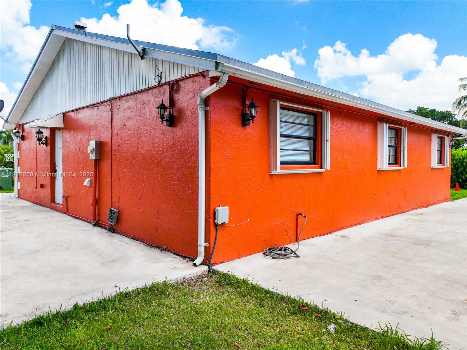 235 Southwest 16th Terrace Homestead, FL 33030 - Photo 40 of 56