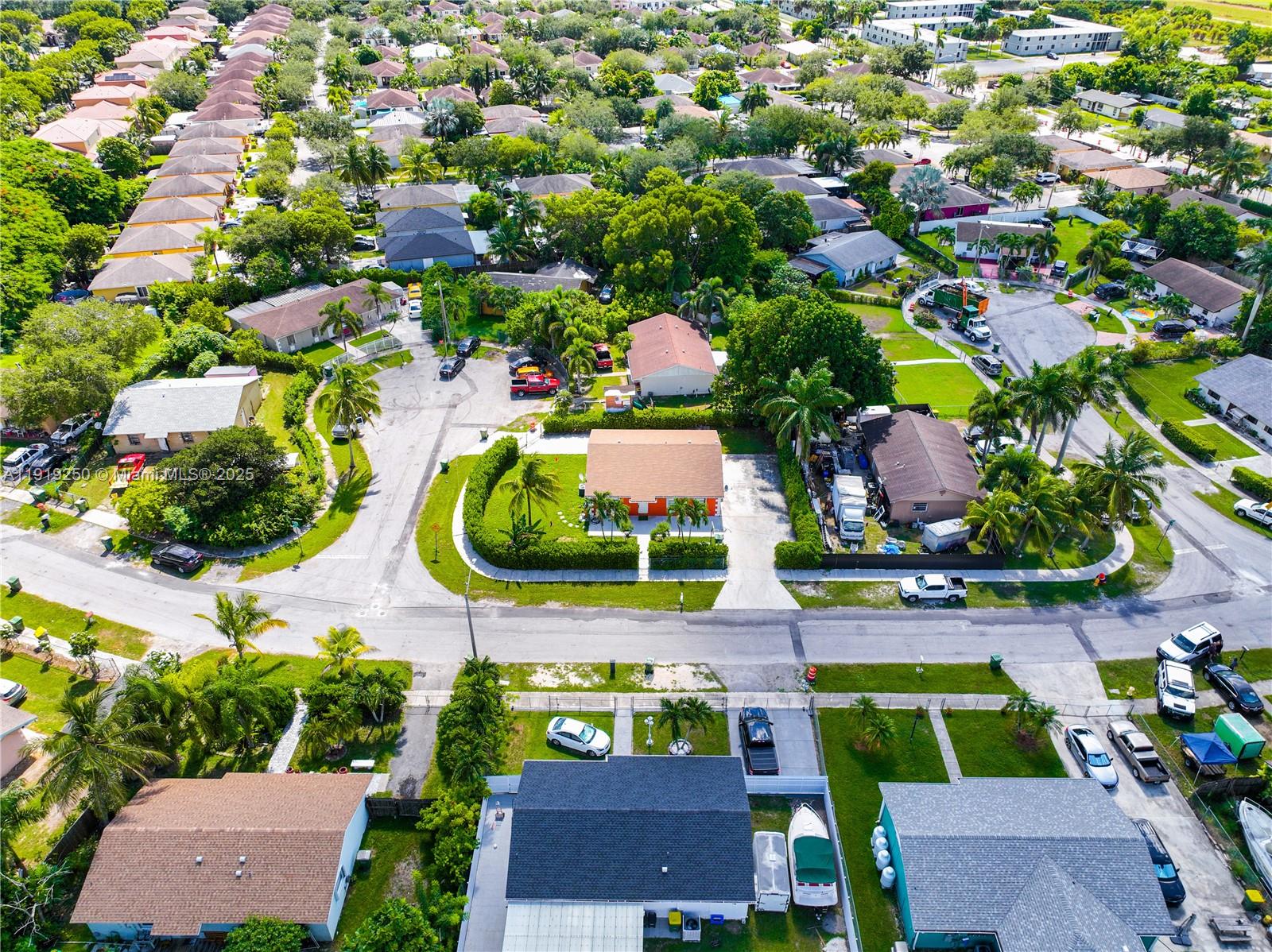 235 Southwest 16th Terrace Homestead, FL 33030 - Photo 51 of 56