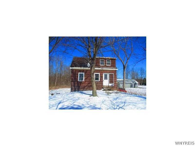 4091 Ridge Road Cambria, NY 14094 - Photo 1 of 1 Exterior Front.