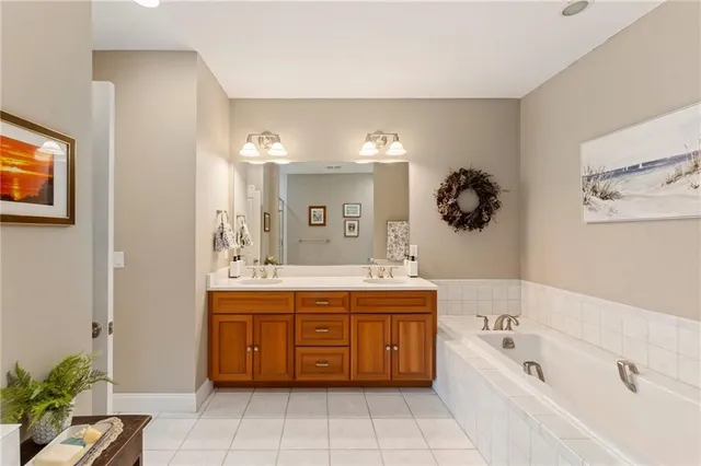 $1,225,000 | 83 Waters Edge Street, Unit 24, Tiverton, RI 02878