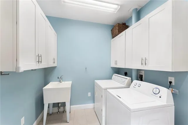 $1,225,000 | 83 Waters Edge Street, Unit 24, Tiverton, RI 02878