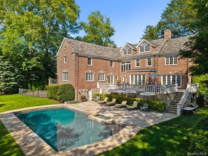 $6,195,000 | 5 Cooper Road, Scarsdale, NY 10583