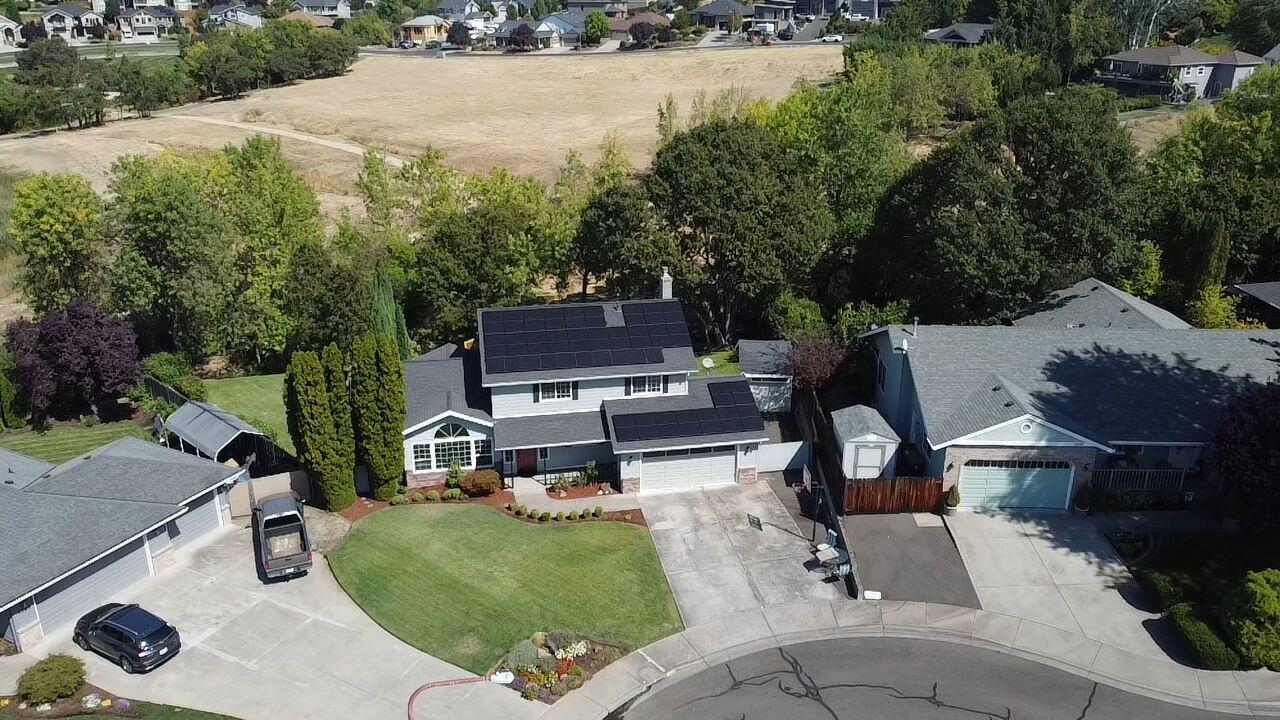 4239 Innsbruck Ridge Medford, OR 97504 - Photo 54 of 58 kIK48faY