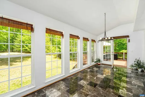 $585,000 | 419 Carter Lane, Louisa, VA 23093