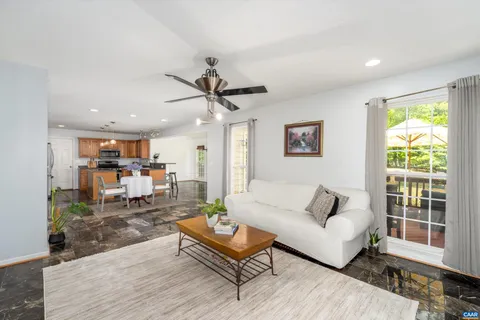 $585,000 | 419 Carter Lane, Louisa, VA 23093
