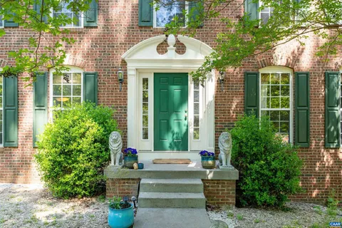 $585,000 | 419 Carter Lane, Louisa, VA 23093