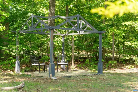 $585,000 | 419 Carter Lane, Louisa, VA 23093