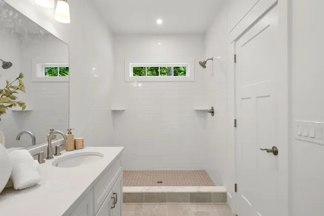 $1,699,999 | 65 Jenkins Road, Unit LOT 4 THE HANNAH FLOOR PLAN, Bedford, NH 03110