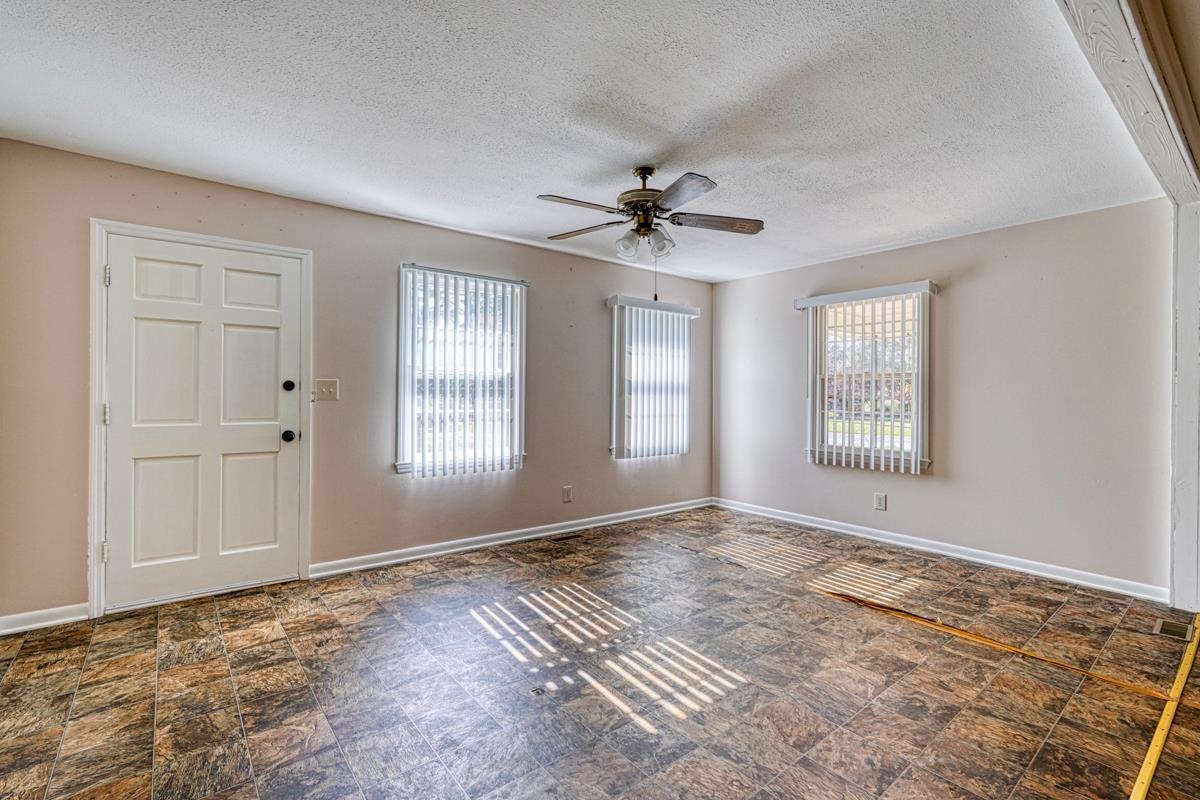112 Mulberry Street Inman, SC 29349 - Photo 3 of 33 Gallery Image 3