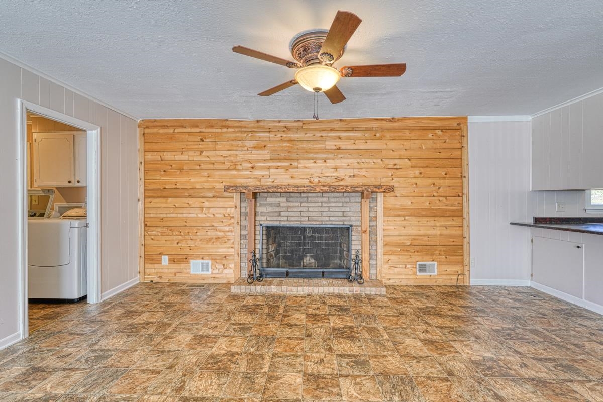 112 Mulberry Street Inman, SC 29349 - Photo 6 of 33 Gallery Image 6