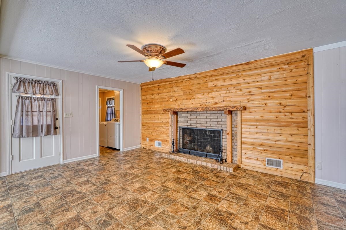 112 Mulberry Street Inman, SC 29349 - Photo 9 of 33 Gallery Image 9