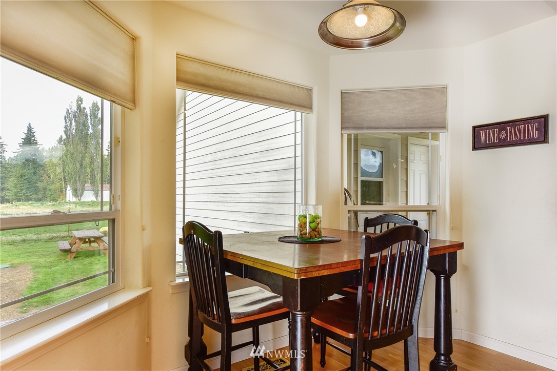 2580 East Smith Road Bellingham, WA 98226 - Photo 12 of 25 Gallery Image 12
