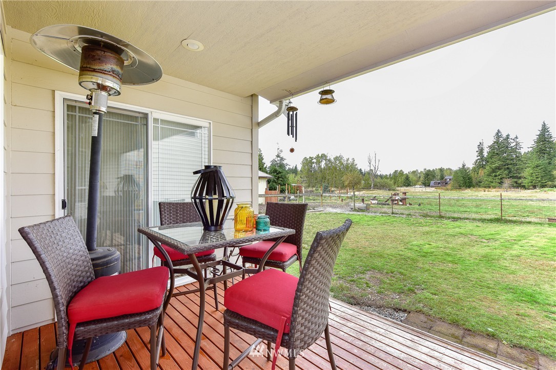 2580 East Smith Road Bellingham, WA 98226 - Photo 19 of 25 Gallery Image 19